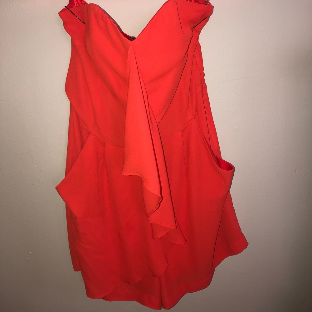 Express romper with pockets!